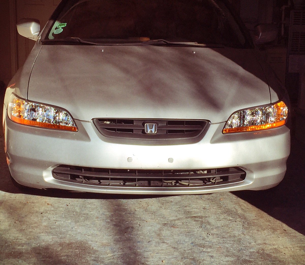 cd_avy's tweet photo. been with bæ for three months now :') #honda #swag #iknowimnotcool https://t.co/CcAIpeoRCZ