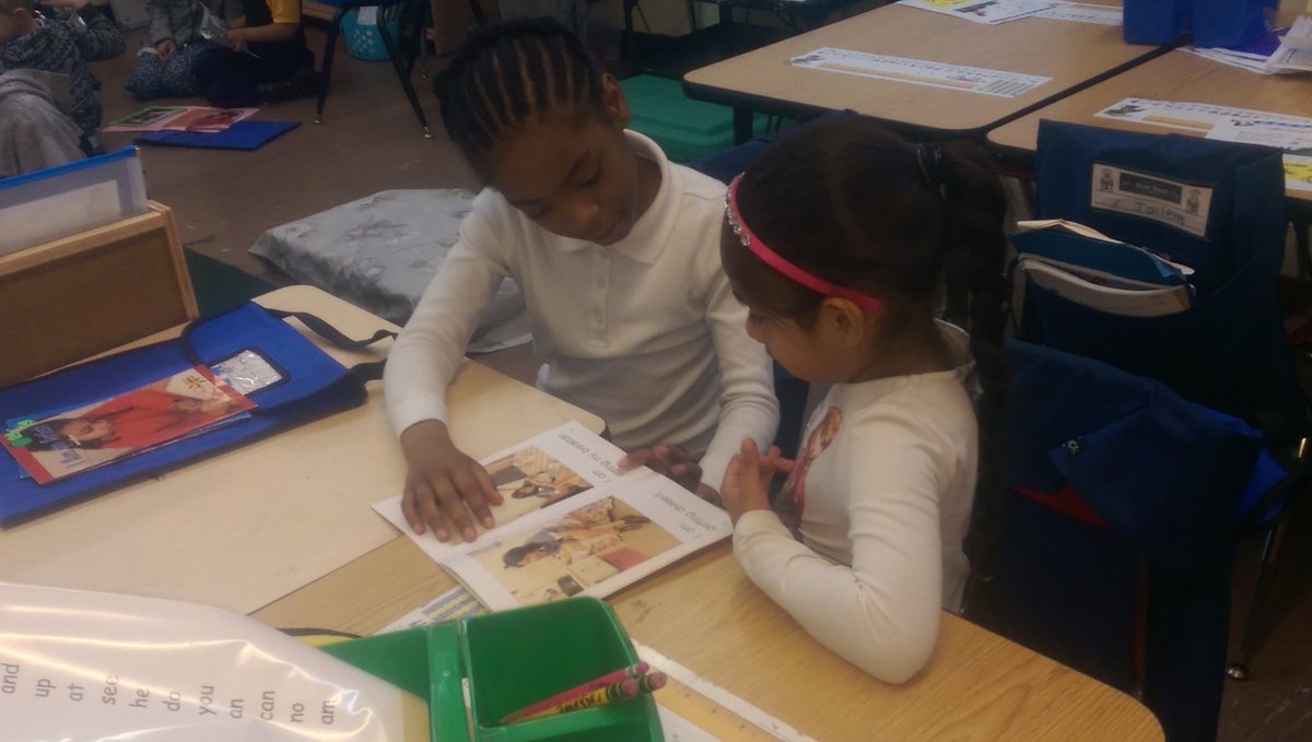 mrs_hardt's tweet photo. Book buddies with K-013 @CortMoni013 #PS1xhhp #PS1x3rd https://t.co/wv1P7bS1ws