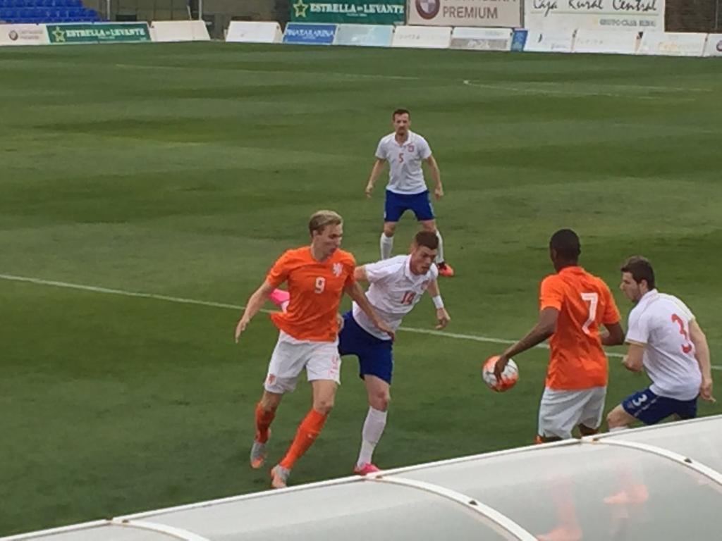 supergraafschap's tweet photo. Rust bij Jong Oranje Servie, 1-0 Vincent Vermeij en paar fantastische reddingen van Hidde Jurjus @degraafschap ole. https://t.co/VLqFiIS1Ir