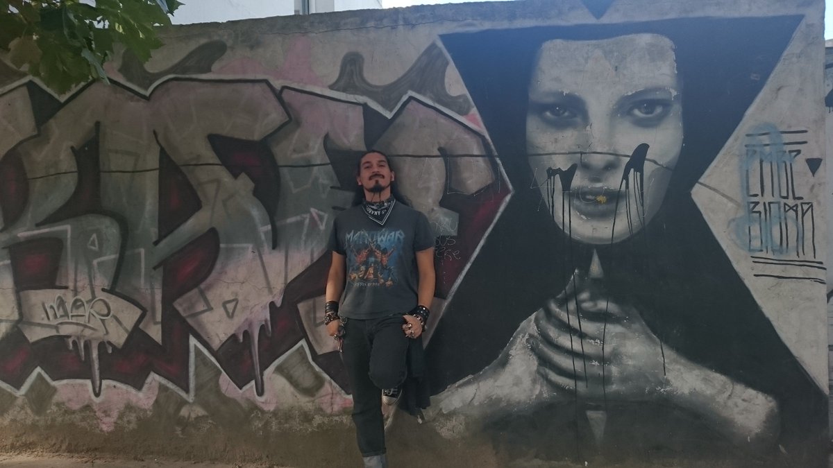 CApiTaNJocKeR's tweet photo. LUNES D ARRTE > Increible #graffiti en Mar del Plata #PiratesEverywhere #FindeLargo #FriendLikeMe https://t.co/ud4TL1Bd87