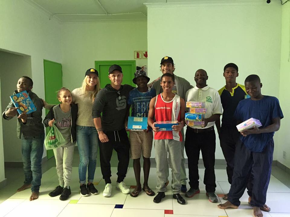 DareToShareSA tweet media