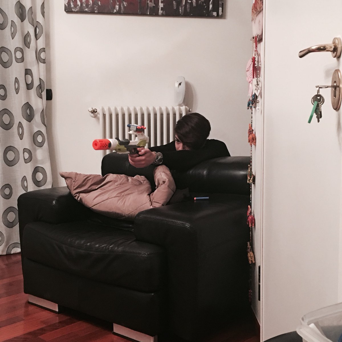 RealAlbericoyes's tweet photo. Io distruggere 😂 https://t.co/TirezBemoh