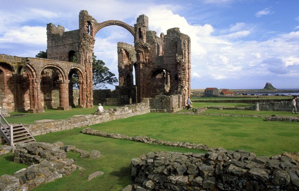 We've King Oswald to thank for the glorious Lindisfarne Priory on Holy Island @northcoastaonb #TalesFromNorth