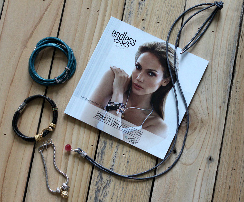 juliebonner's tweet photo. #Giveaway! Win some gorgeous Endless Jewelry pieces #MyEndlessStyle @EndlessBrand #ad https://t.co/Vkyf5I20bq https://t.co/SEKfggWj0C