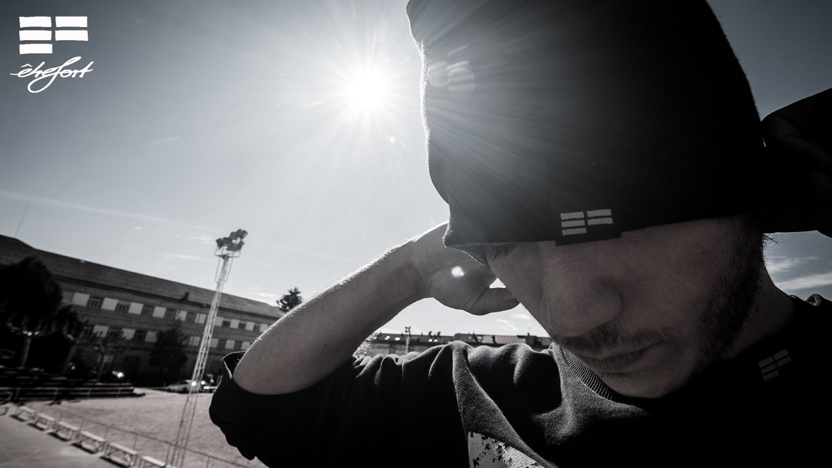 ETRE-FORT tweet media