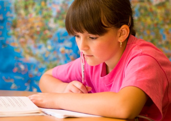 CookChildrens's tweet photo. Standardized tests can make some kids stressed out. 10 tips to help them with #staartests: https://t.co/lNl942KQoZ https://t.co/X56ql5D1a7