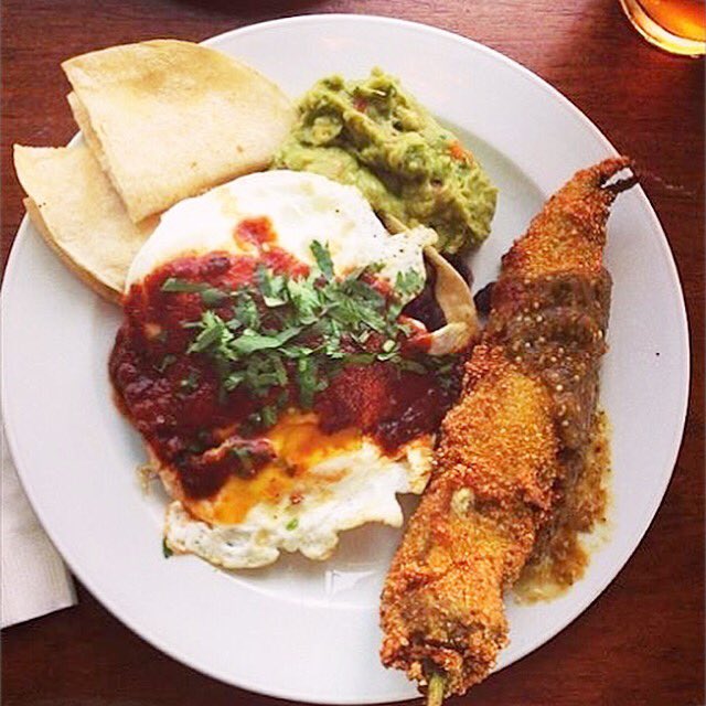 They say we have the best huevos rancheros on Abbot Kinney. We won't disagree! ☺️☺️☺️ #abbotkinneyeats #veniceeats