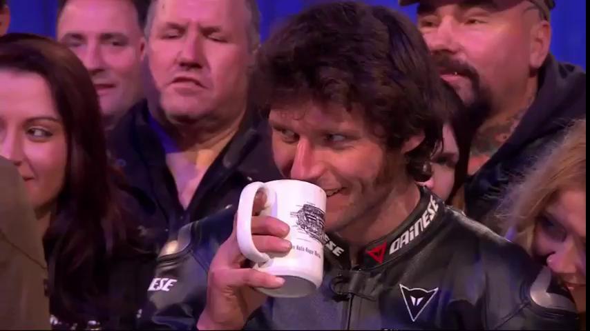 Two world speed records, and 6.69g of force on your body. Think you've earned that cuppa, #GuyMartin.
#WallOfDeath