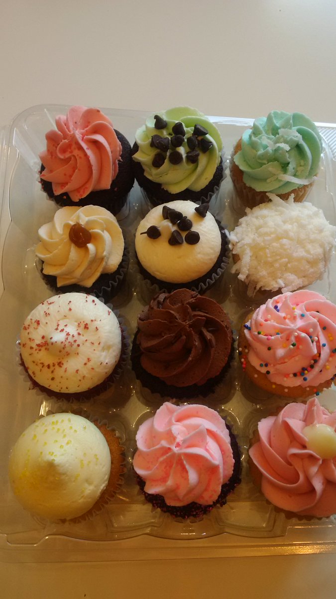 A fabulous assortment of #cupcakes thanks, j&amp;j! #36of40 #40fabulousthings