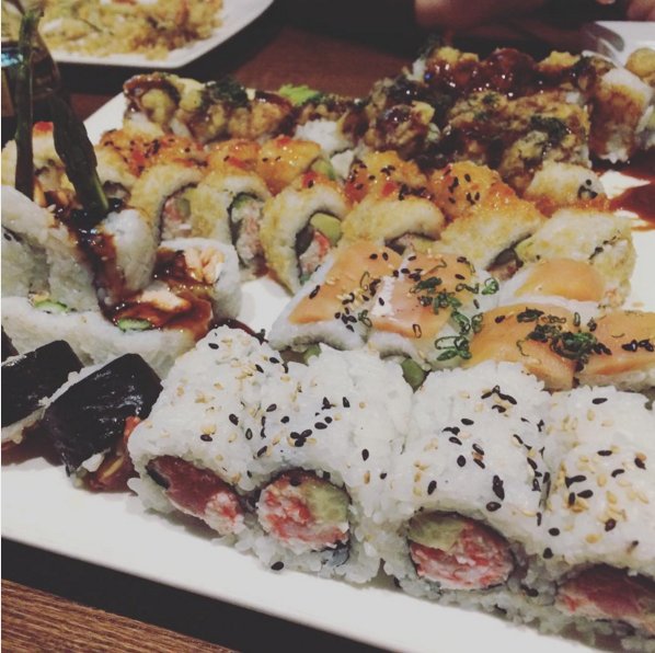 Sushi is life. 

📷 instagram.com/p/BCT9khpDGD9/…
