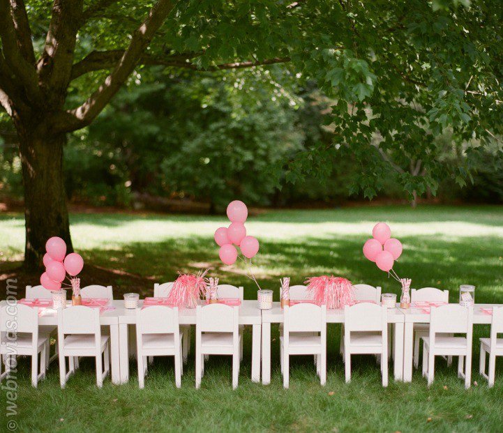 Sorprende a los más pequeños en tu #boda con una preciosa mesa para ellos. >> webnovias.com/blog/la-mesa-d…