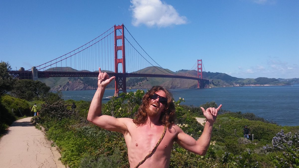 Mezcalifornia's tweet photo. @PuroBurroSF @fredwater bay living! #refill&amp;conquer https://t.co/pzQkbgB2qm