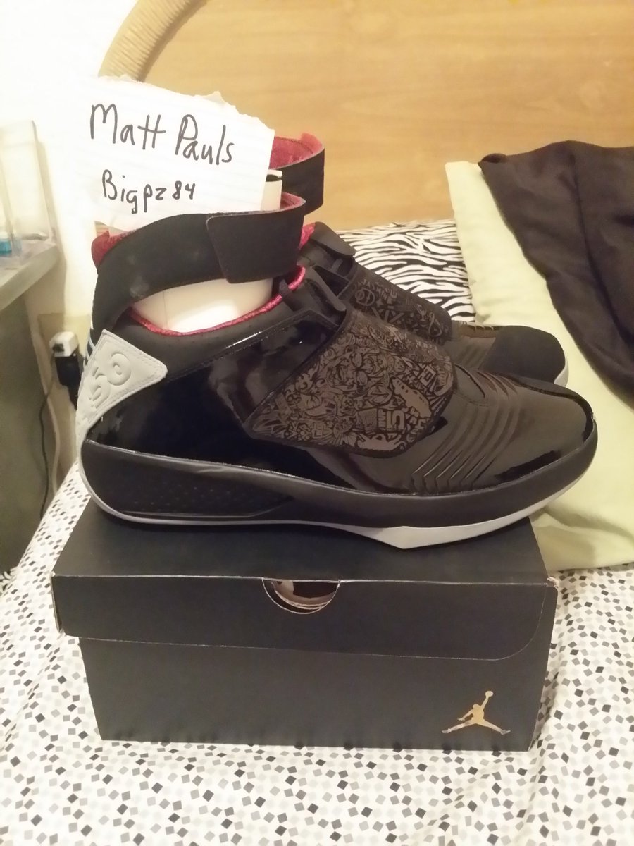bigpz84's tweet photo. FS: Nike Air Jordan XX Stealth Sz13 $155 ship goo wal @Deadlaced @ATrainKickz @SoleProviderGHK @nymkicks @BigJeezie https://t.co/KTP4Ti93eR
