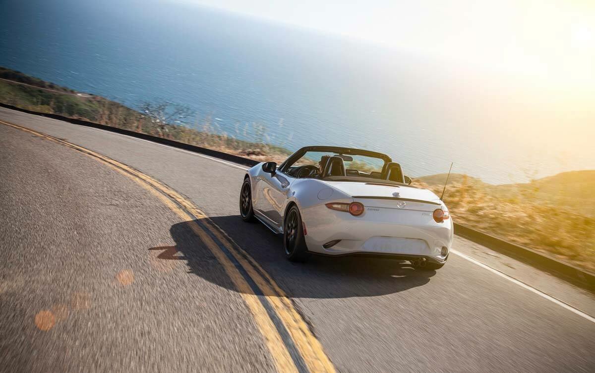 MazAutosMazda's tweet photo. A bordo de un #Mazda, tu regreso se hace mas placentero. #MX5 #Mazautos https://t.co/6WEoY0Qv0X
