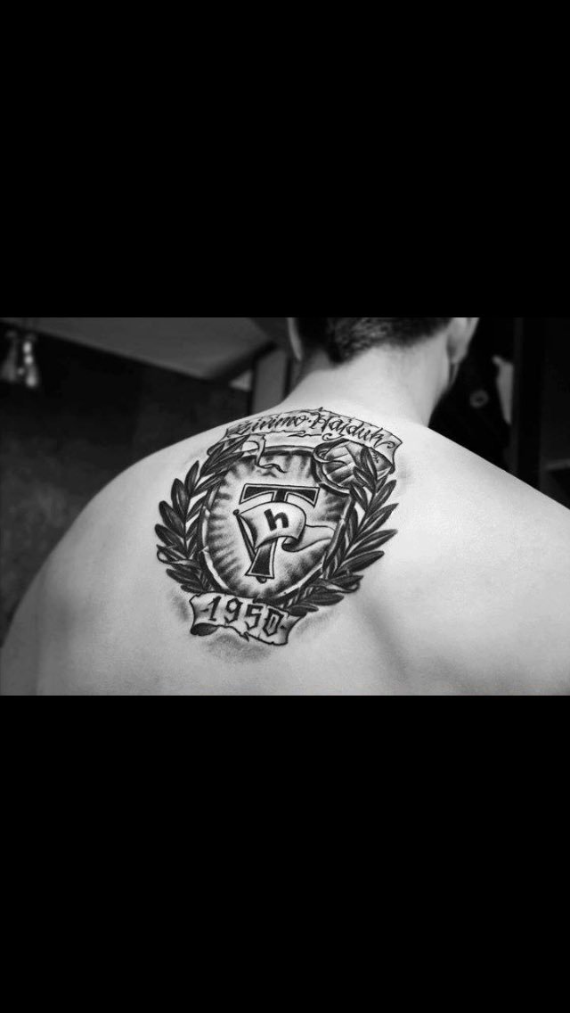 MarinLadan's tweet photo. Min framtida tatuering! #Th1950 https://t.co/KScQUCPAmY