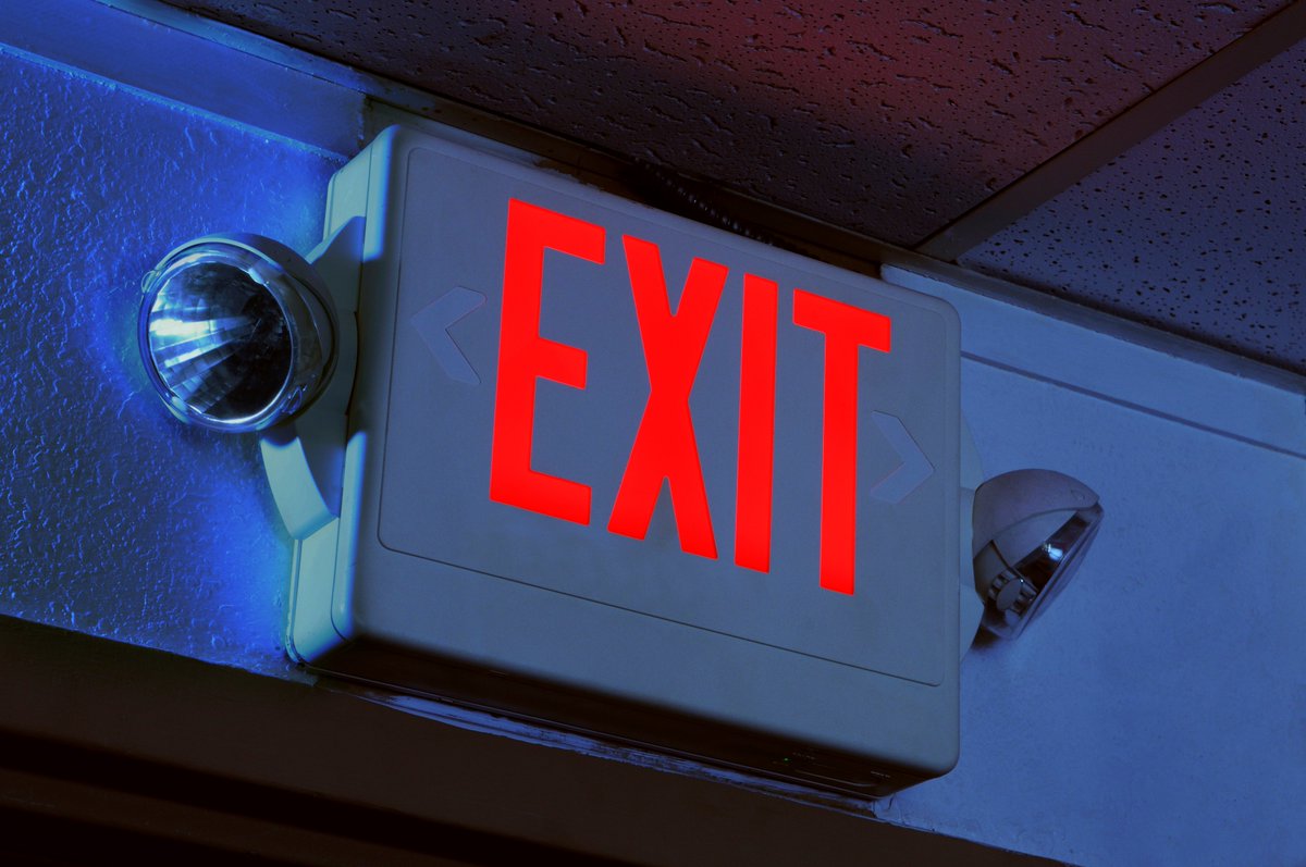 TheGibsonEdge's tweet photo. #WorkplaceSafety: Keeping Emergency Exits Clear https://t.co/J4iu8ZMHy3 @GibsonRiskPro https://t.co/Zjvi3sib4I