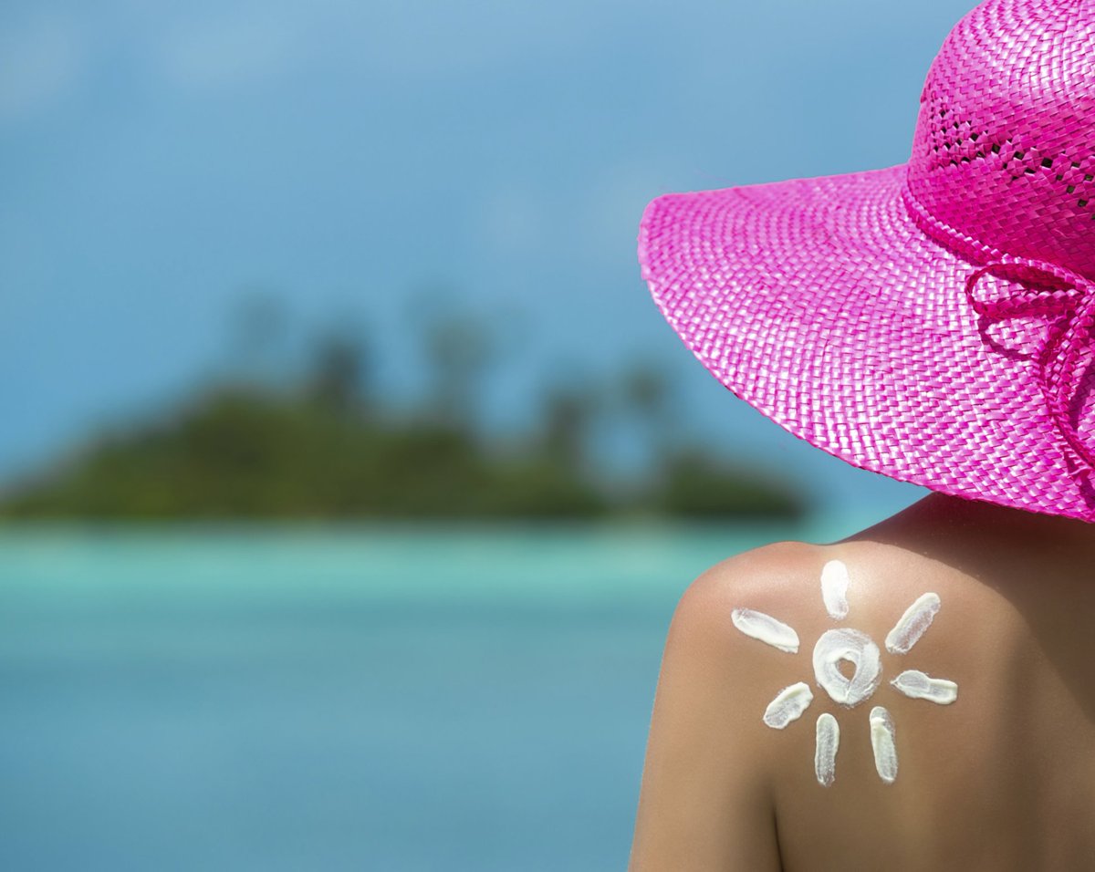 BaptistHealthAL's tweet photo. Here’s why you should use SPF15 or higher when taking advantage of the spring sunshine: https://t.co/oTahSeGn7C https://t.co/eVQIu06k1q