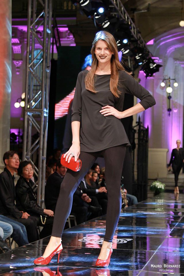 dannu66's tweet photo. @YesiToscaniniOk #Beauty #Model #TigreModaShow #MauroBernardi https://t.co/A4hKTIV46u