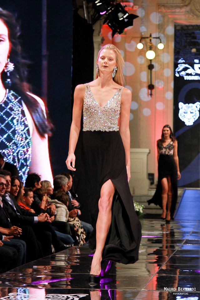 dannu66's tweet photo. @SheiiMagali #Beauty #Model #TigreModaShow #MauroBernardi https://t.co/Cm0NQfWHKS