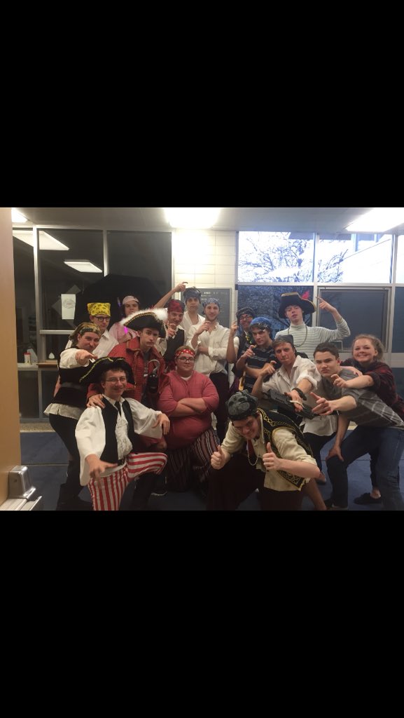 WHMammaMia19's tweet photo. Monday = Dress like a pirate day for all of the Pirates โโ #roadtoneverland @GKAwards #GKA2016 https://t.co/npBb3HiTML