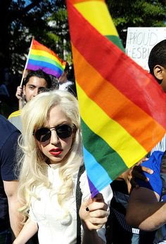 ImGayAnyProblem's tweet photo. Auguri a Lady Gaga che oggi compie gli anni. #LAMOREMERITA @ladygaga #imtransanyproblem #imgayanyproblem https://t.co/CaXzwlrZLZ