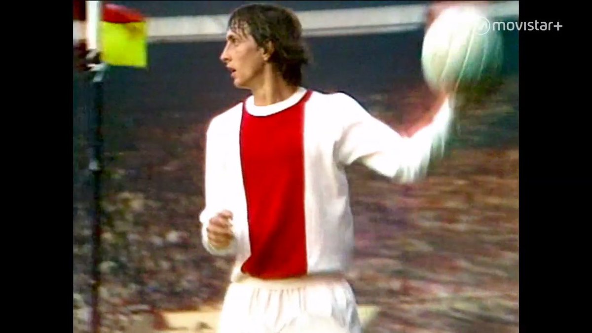 Fiebre_Maldini's tweet photo. 2 de junio de 1971. El Ajax comienza su reinado de Europa ante el Panathinaikos: https://t.co/4OAXZcr1Mg https://t.co/FFU4Iipo9M