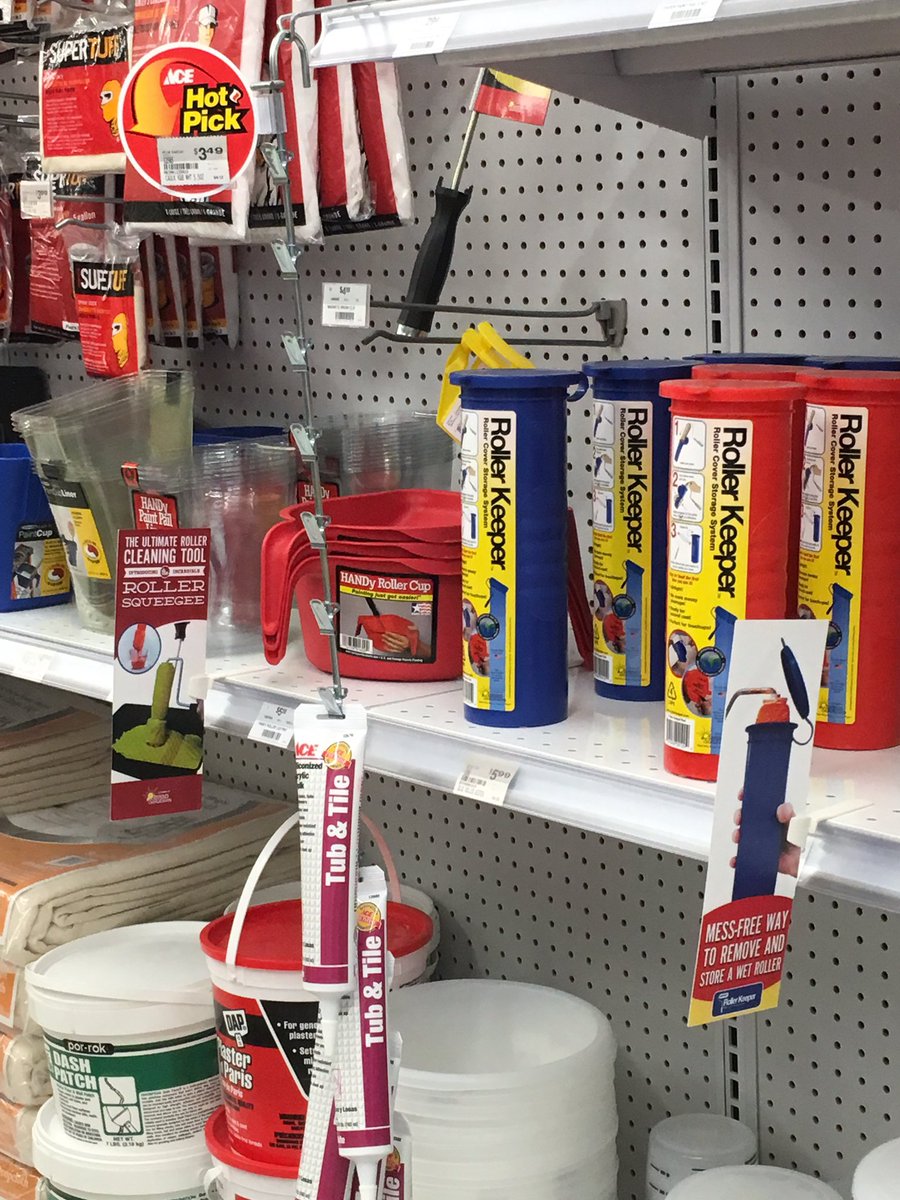 Roller_Squeegee's tweet photo. @costelloace Lincoln Park, NJ New End Cap display, a job well done #rollersqueegee #rollerkeeper #trade & DIY https://t.co/kRyyxLaVxe