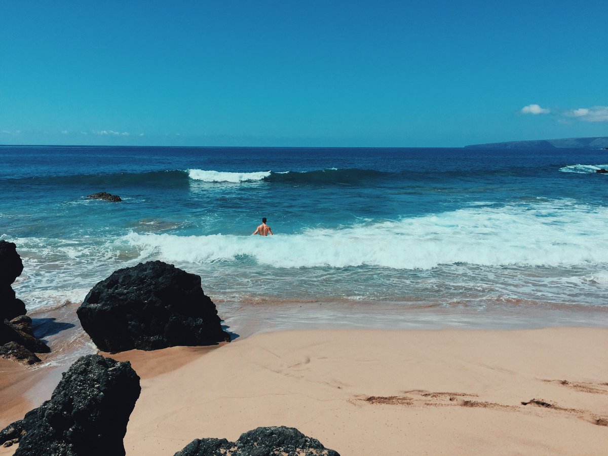 jamesmaslow's tweet image. Where's Waldo?