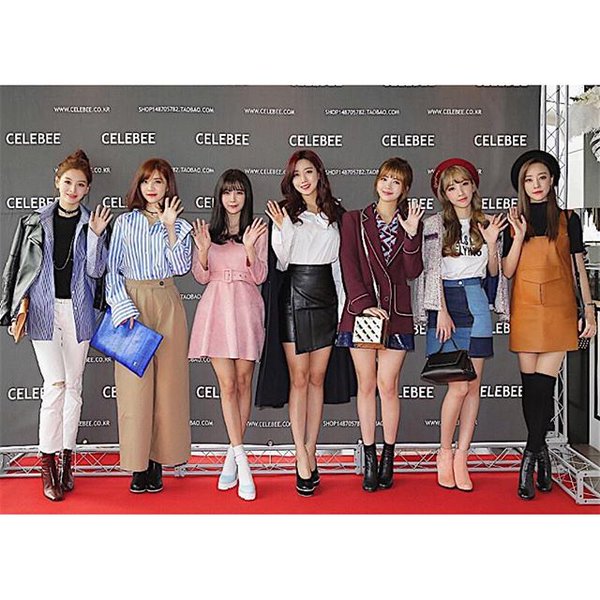 IR7SQUAD's tweet photo. [#IG] snowmanloveu: 모두모두 모여랏! #CELEBEE x Qi Wei Party 에 레인보우가 떳습니다! #레인보우 #RAINBOW https://t.co/EJhxfKiy7C