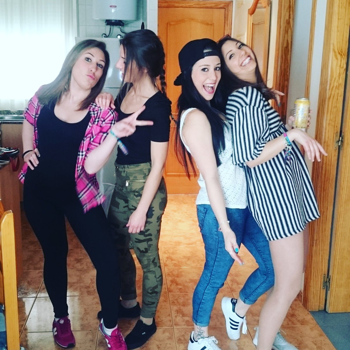 noe_trl's tweet photo. Festival gandia san san #falkata https://t.co/pO7SURW57I