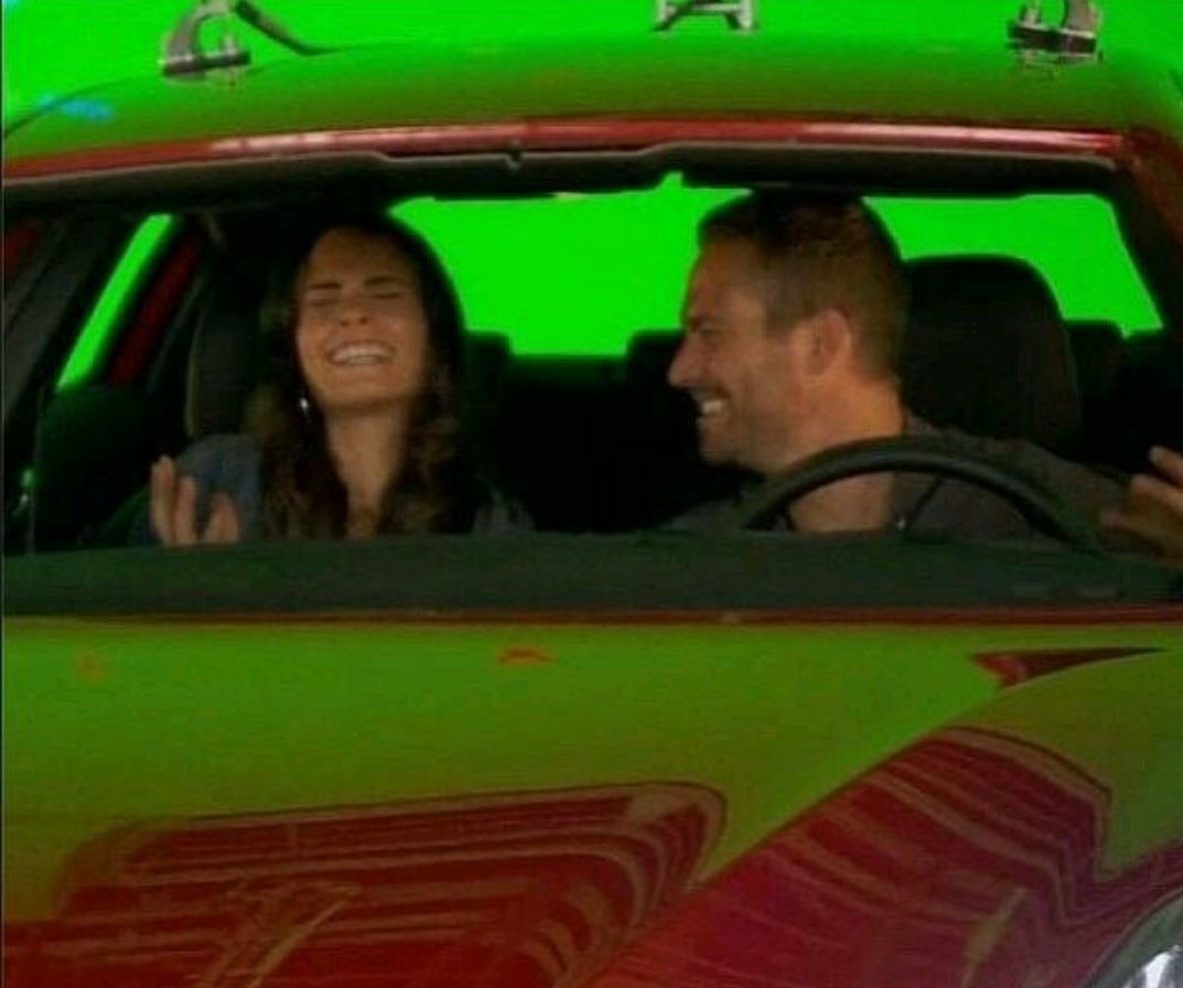 FutureDriver_'s tweet image. My two weirdos, love them though.