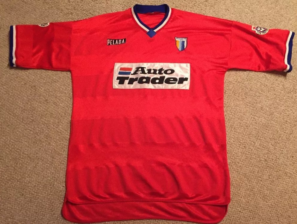 ReadingFCShirts's tweet photo. Loving this vintage #readingfc match worn shirt from the @legend3 days! https://t.co/51TVcImBZy https://t.co/irCLwLdQei