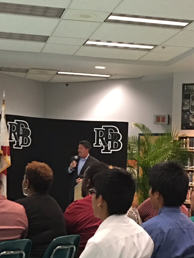 FHH_FalconFury's tweet photo. #FalconAdmin @pbcsd Strategic Plan Update. Thank U @Supt_Avossa 4 putting fwd a student-centered vision! https://t.co/lmgeQehznL