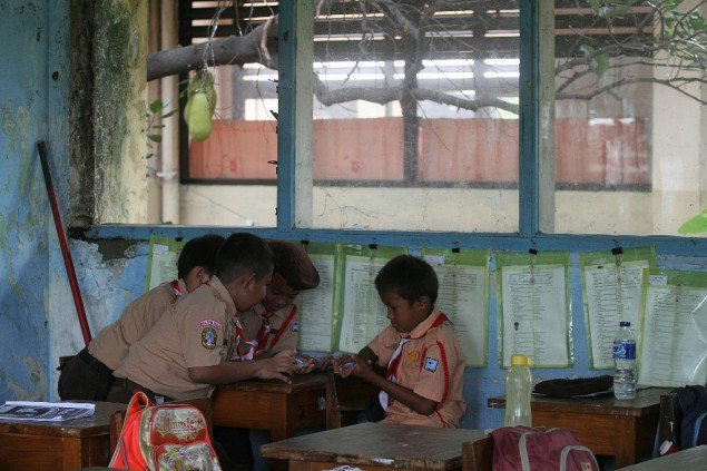 Metro_TV's tweet photo. 627 Sekolah di Jakarta Akan Direhab Tahun 2017 https://t.co/NfVFRpaSrp https://t.co/Mp87K0on8b