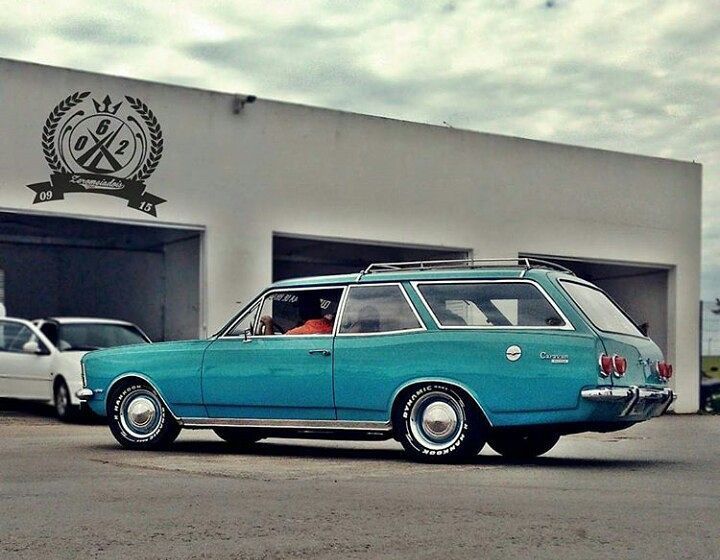 oldcar_photo's tweet photo. Boa noite família!
#Opala #Opalao #OpalaSS #OpalaClube #Caravan #OpalaBrasil #Opalaterapia #Opalanga #RotaOpaleira… https://t.co/qrYnbehy3n