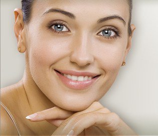 DeanToriumi's tweet photo. How Is an Endoscopic Brow Lift Performed? https://t.co/kqaUnx1bOL https://t.co/1aFrjkI7u9