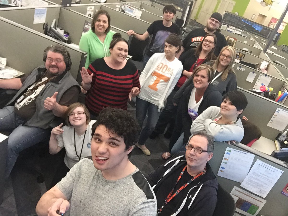 TeamCaseyLebCC's tweet photo. #TeamCasey #LifeAtATT https://t.co/CY7vXu5Hx4