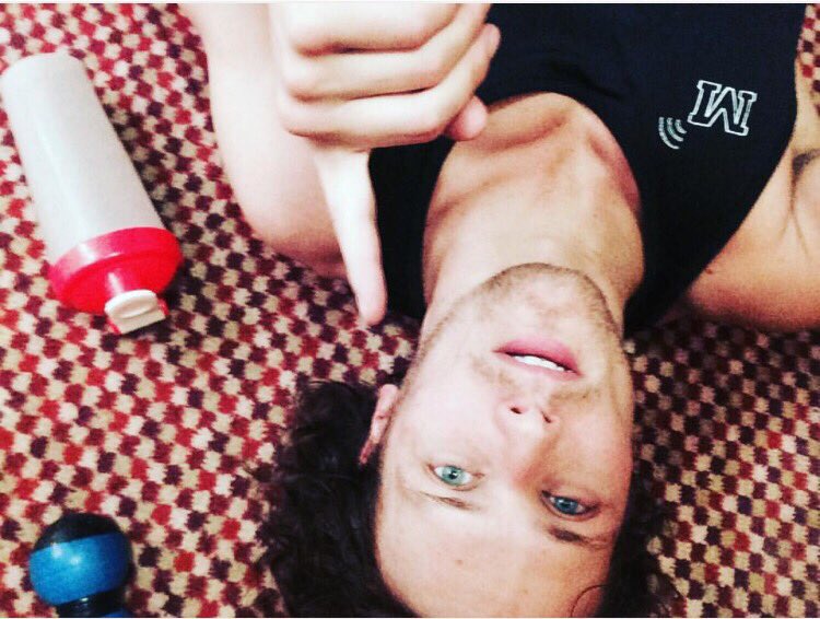 shan5182's tweet photo. RT COME ON PEAKERS!Help us PUSH THE VOTE FOR .@SamHeughan !πͺπ#WinItForSam .@MyPeakChallenge
https://t.co/pmzMzb9nSp https://t.co/WWLy97NDkS