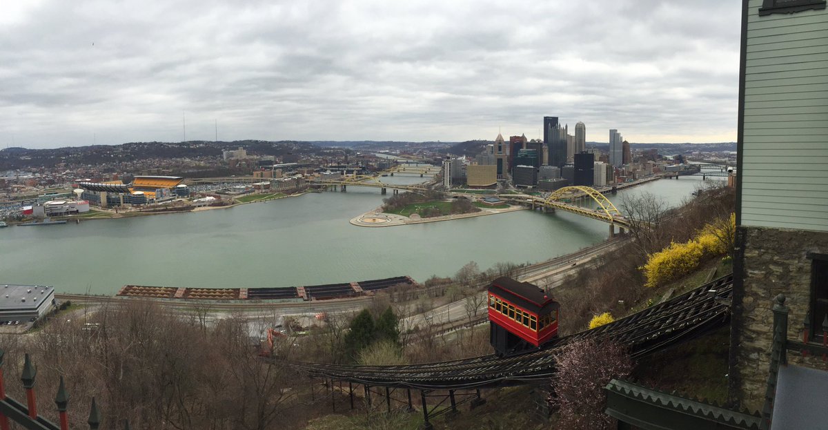 WeGotPGH's tweet photo. We love it here! @DuquesneIncline @vstpgh #lovepgh #travel #ontheroad @TravelLeisure @GotPGH @TripAdvisor 😊 https://t.co/JL0Bm1j2ni