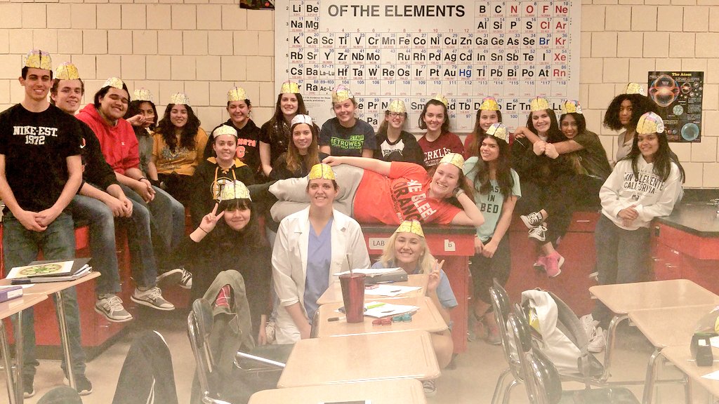 FessMHS's tweet photo. #braincaps E Period! https://t.co/1dmapg0q5K