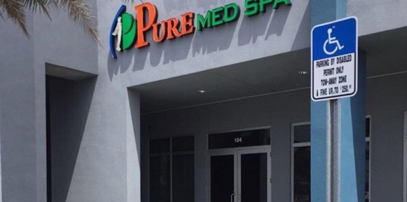 ElMismoPais's tweet photo. Iroshima Bravo cerró su spa en Miami - https://t.co/orjfTF8J5R https://t.co/czWwqFDNwF