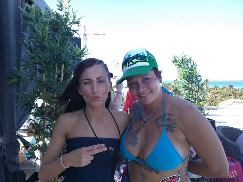 BassMonkey808's tweet photo. This is one humble, talented, and beautiful soul. @MiamiMusicWeek @ladywaks @Russia @Congresshotel https://t.co/b680cYmqE7