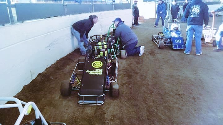 Kasey getting ready to head out at indoor collisium last year ,4 more days and our 6th year, can't wait