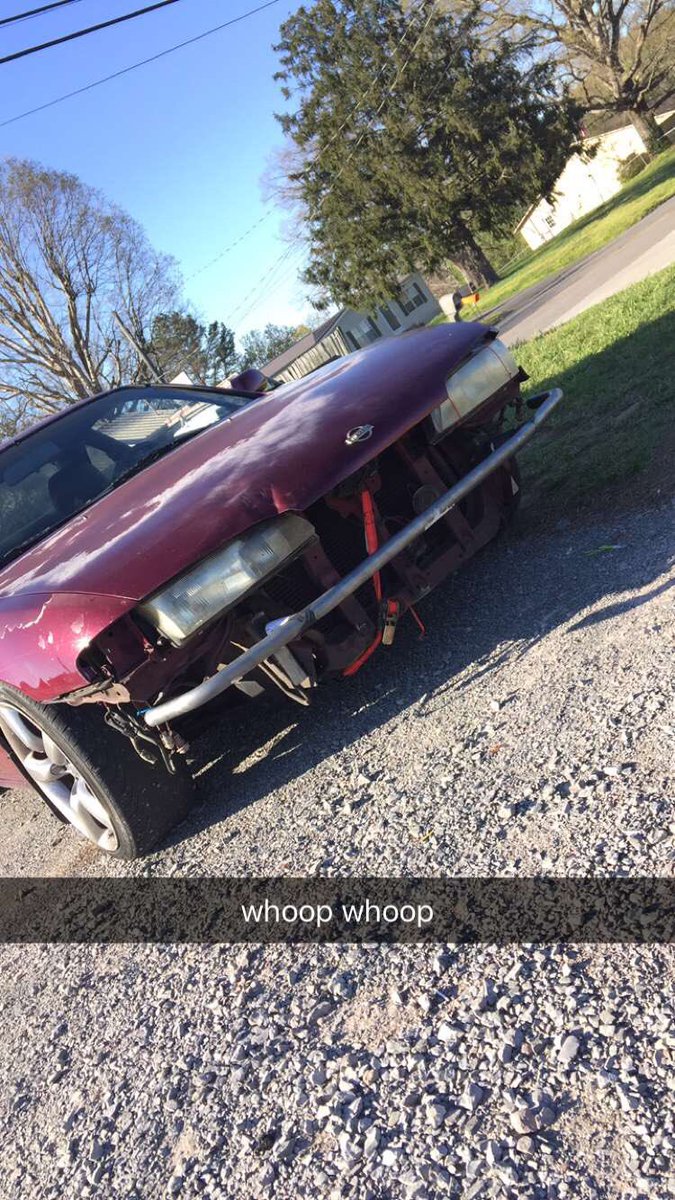 widepeeposmile's tweet image. I now drive a racecar thanks to @EnjukuRacing 😈
#s14 #silvia #bashbar #racecar