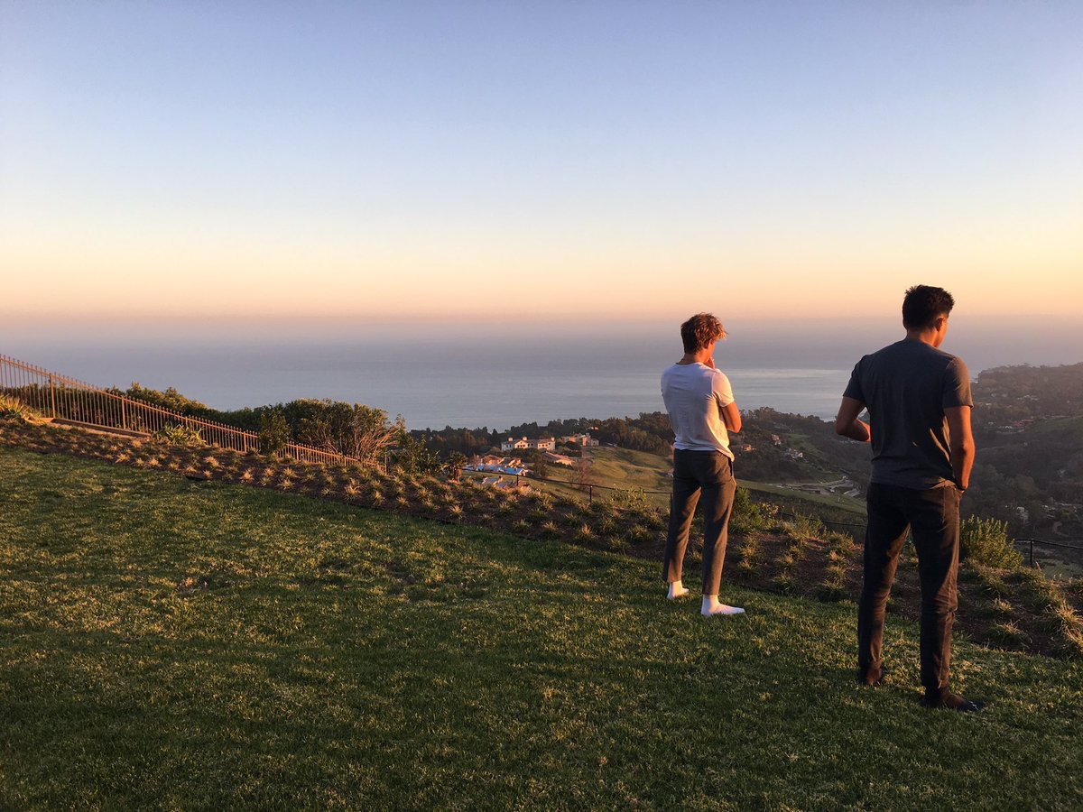 CodySimpson's tweet photo. https://t.co/7XMajwZUBw