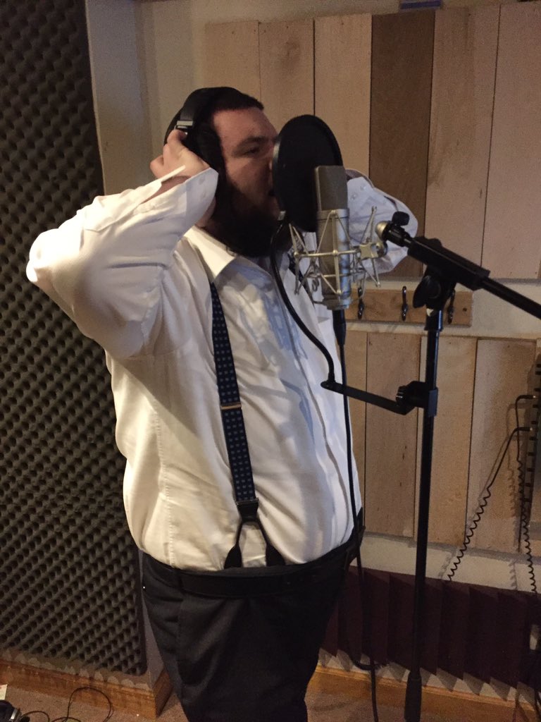 JewishStudio's tweet image. In case you were wondering. THIS is going on here. we're so excited! @NaftaliS @ShmueliUngar with @DesignsBySruly