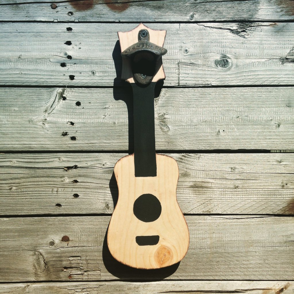 TNWICKS's tweet photo. #handmade #beerbottle #opener #guitarshaped makes a #greatgift #tennesseewicks.com #etsy #handmadeamazon https://t.co/GXePjAPQDT
