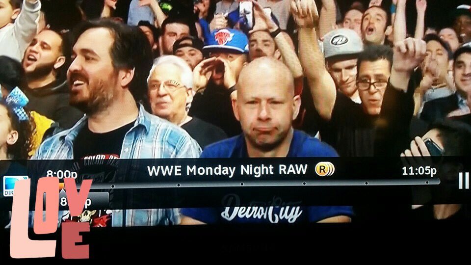 WWE Raw Results - Wrestlemania go home you're drunk CeraTokWQAAtCwW