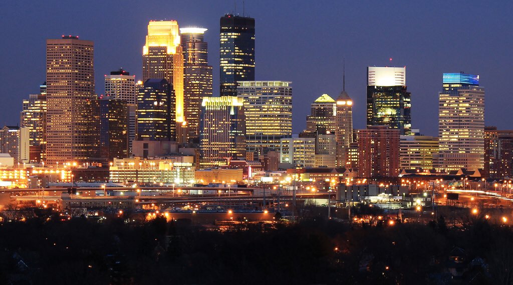 stateofpuck's tweet photo. Who's ready for Minnesota summer nights? 😍🔥 #Life https://t.co/rp7cvwCmNw