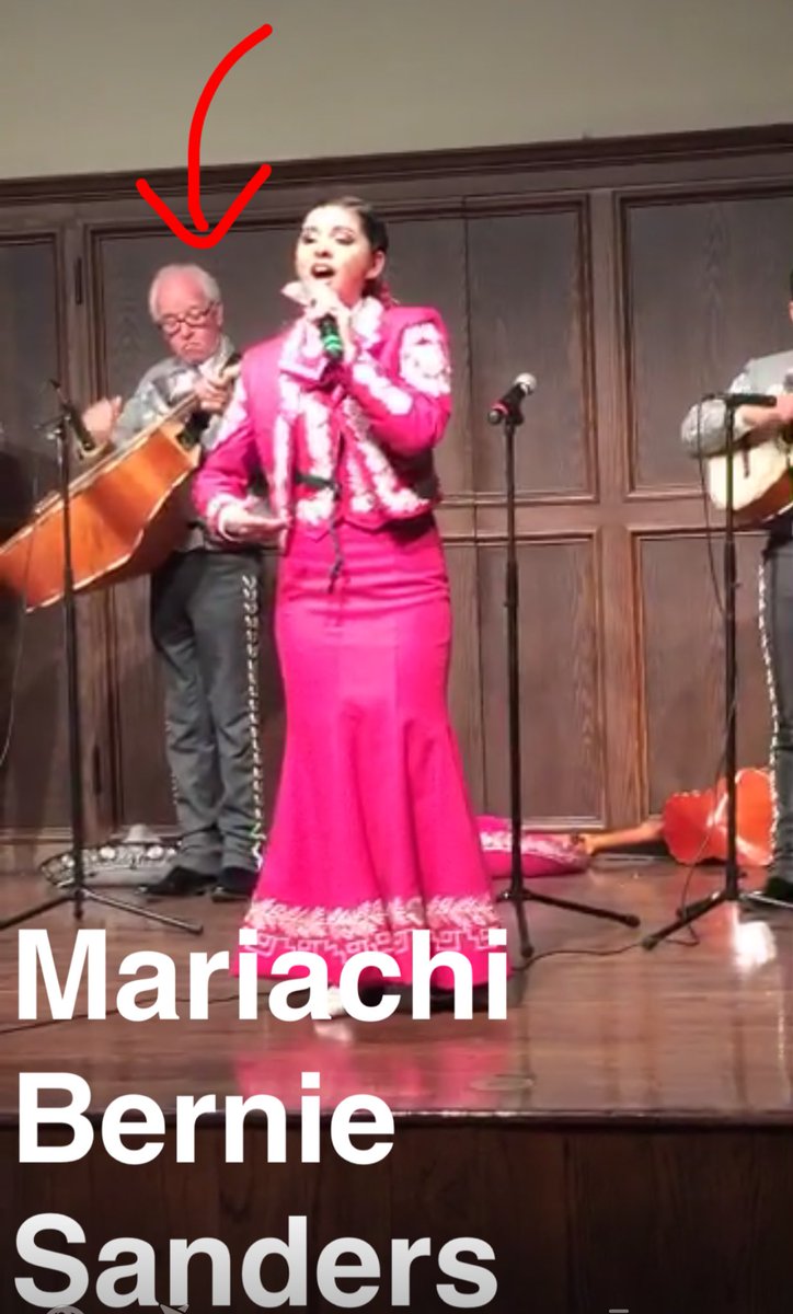 luminaria24's tweet photo. I found Mariachi Bernie Sanders!!! ❤️❤️❤️❤️ lol #BernieSanders https://t.co/yiiKwpVzdA